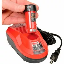 Milwaukee® 48-11-2001 4V Li-Ion M4 Battery 2Ah -Power Tool Batteries Shop B1170401 04